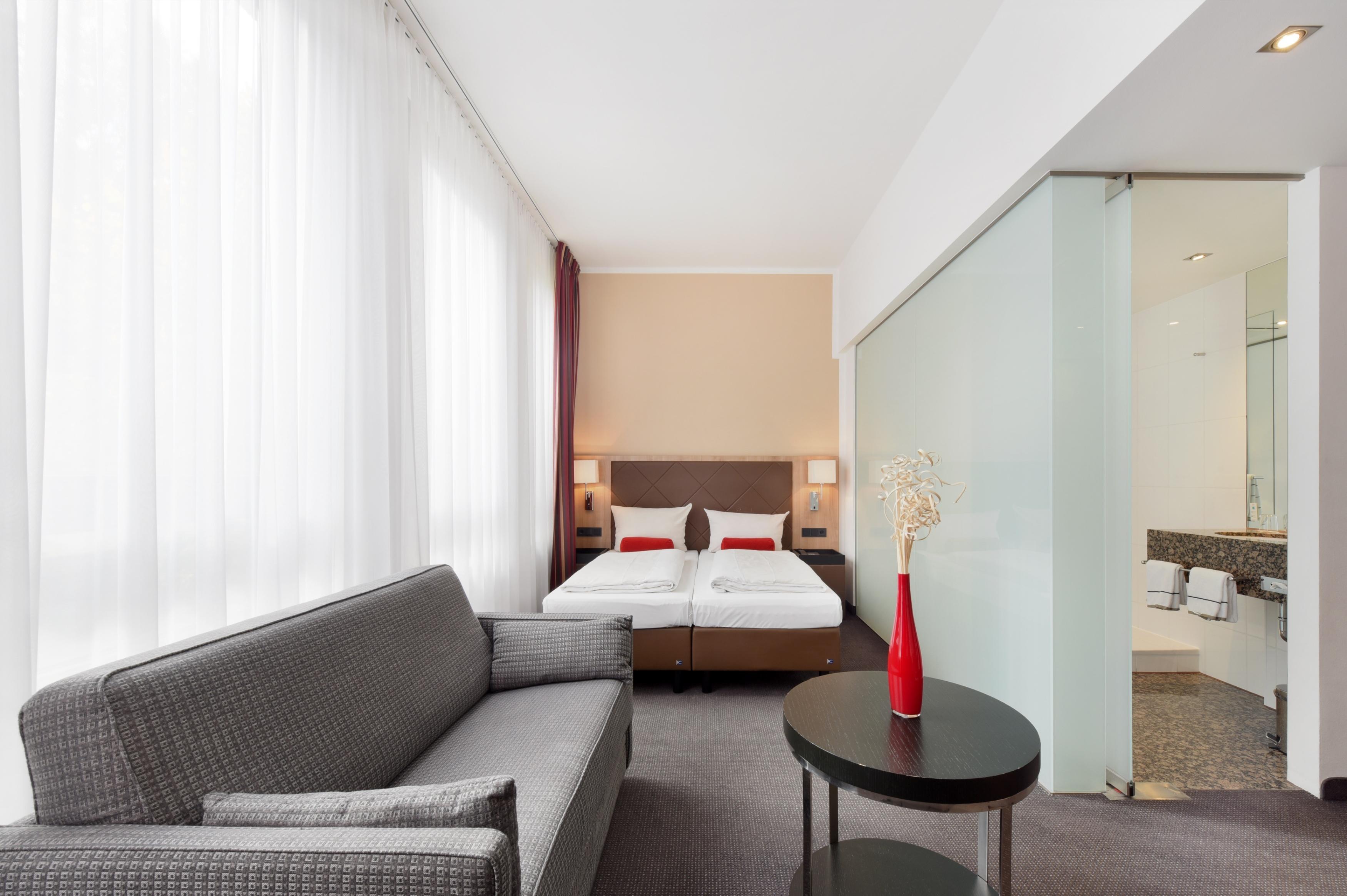 Achat Hotel Muenchen Sued Munique Exterior foto